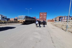 Crisis en Oruro por bloqueo del transporte
