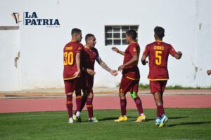 Copa Simón Bolívar: Duelo emocionante entre Club Deportivo Totora Real Oruro y Oruro Royal