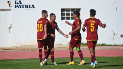 Copa Simón Bolívar: Duelo emocionante entre Club Deportivo Totora Real Oruro y Oruro Royal