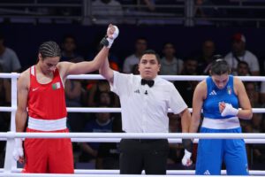 Angela Carini abandona combate ante boxeadora trans en Juegos Olímpicos de París