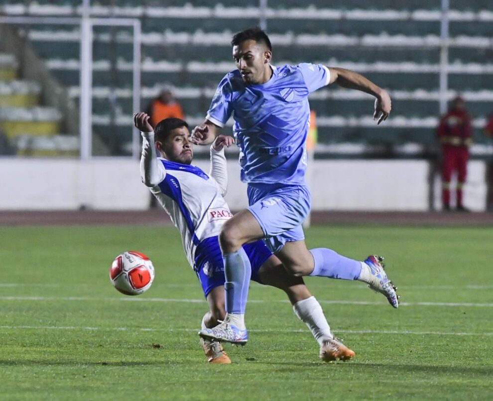 Bolívar victoria 4-0 en el Hernando Siles