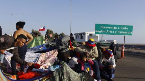 Crisis migratoria de venezolanos en las fronteras de Chile