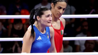 Angela Carini premiada por la IBA como campeona olímpica