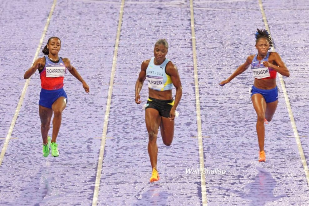 Julien Alfred ganadora de los 100 metros en los Juegos Olímpicos de París 2024