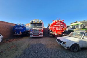 Incautan vehículos por combustible en El Alto