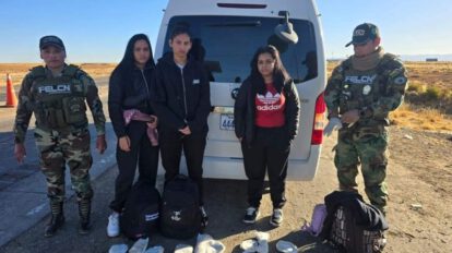 Aprehenden a 3 extranjeras con cocaína en la ruta Oruro-Pisiga