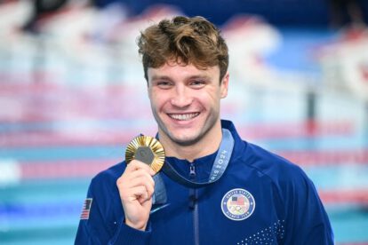 Bobby Finke récord mundial 1.500 libre