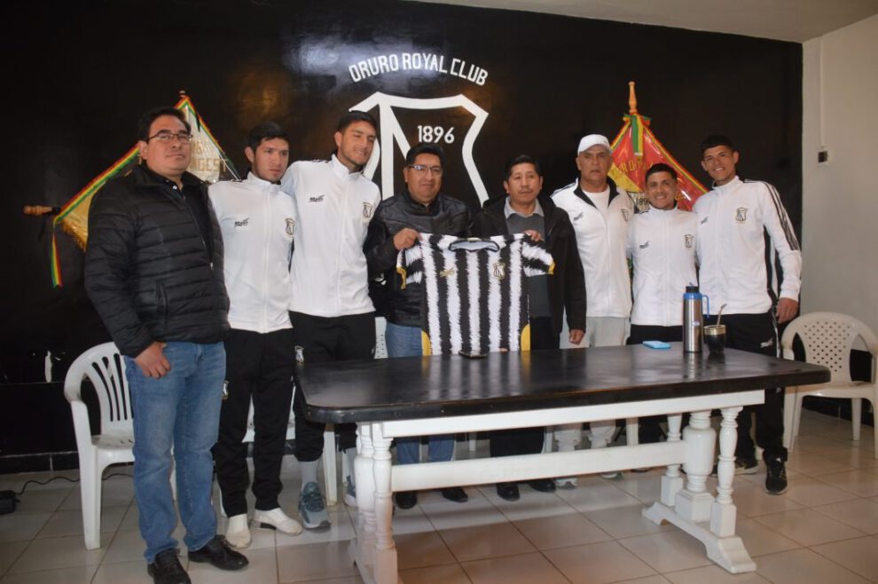 Fichajes Club Oruro Royal para la Copa Simón Bolívar