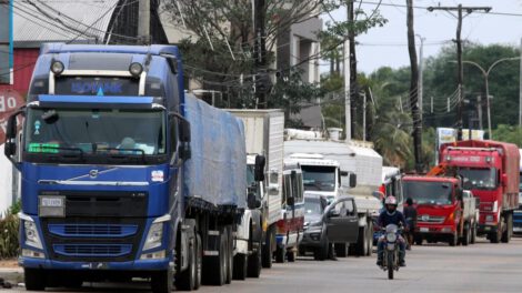 Referendo propuesto por Luis Arce en medio de críticas por crisis económica