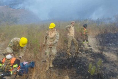 Incendio forestal en Tarija que amenazaba la Reserva de la Cordillera de Sama