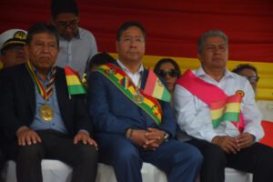 Parada Militar en Trinidad con Luis Arce y autoridades