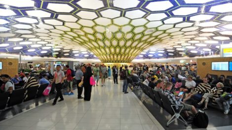 Tecnología biométrica en aeropuertos en Abu Dhabi