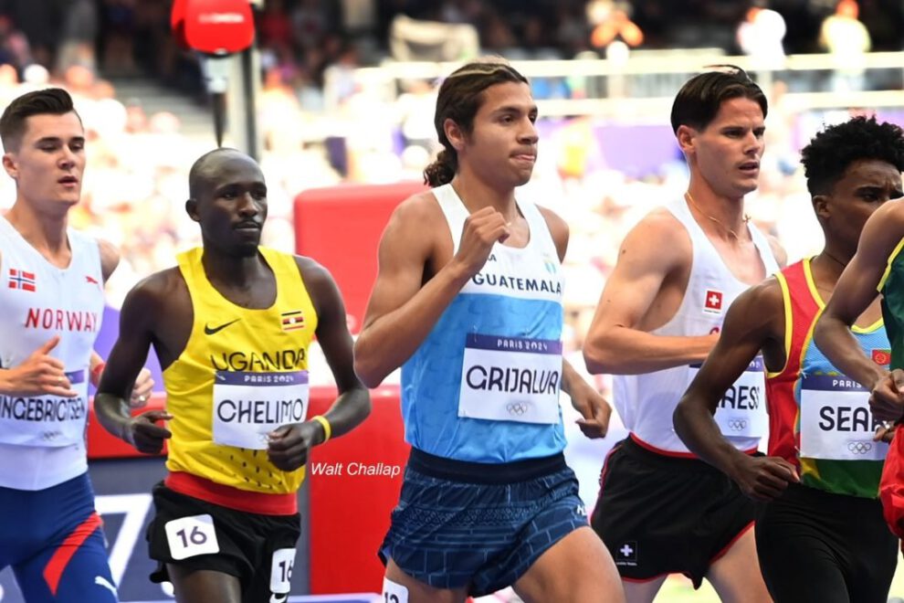 Luis Grijalba corre los 5000 metros en los Juegos Olímpicos de París 2024