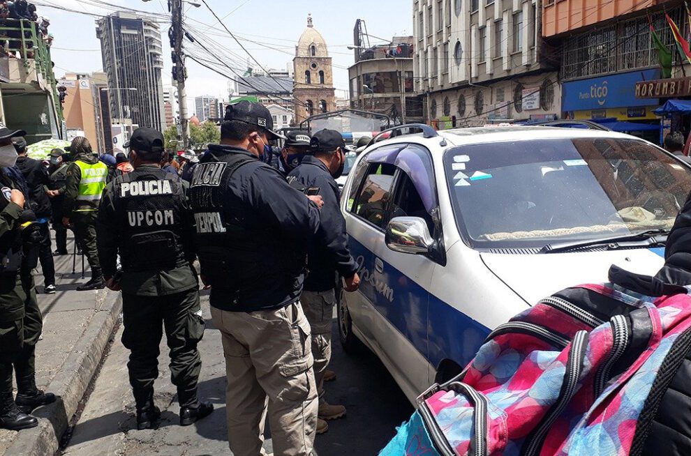 Operativo policial desarticula red internacional de tráfico de inmigrantes