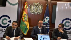 Cámara Nacional de Comercio insta a eliminar subvención a los hidrocarburos por crisis económica