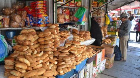 Pan de batalla en Oruro podría producirse en menor cantidad ante incremento de insumos