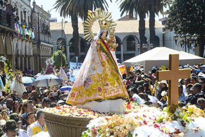 Fiesta de la Virgen de Urkupiña en Quillacollo