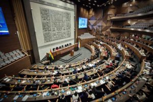 Elecciones primarias y judiciales en Bolivia