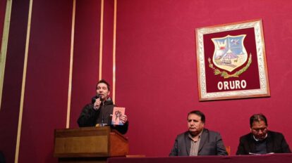 Óscar Fernández presenta su libro Portavoz de la Miseria