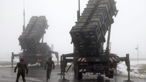 Polonia lanzamisiles Patriot M903