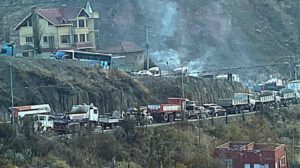filas por combustible en La Paz y El Alto