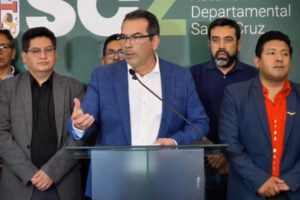 Reprogramación de deudas y nuevo pacto fiscal acordados en reunión de gobernadores y autoridades del Gobierno