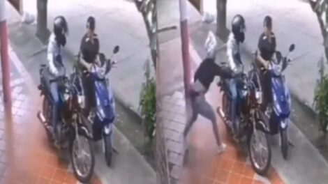 Mujer frustra robo y recupera celular de su amiga