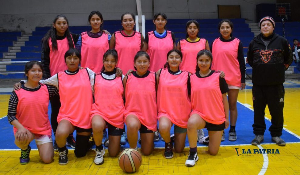 Selección orureña U-16 lista para la Copa Bolivia en Santa Cruz