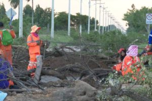 Protesta en vertedero afecta la salud pública en Santa Cruz