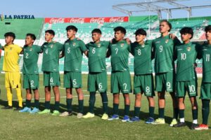 Selección boliviana Sub-16 tras perder por goleada a manos de Chile