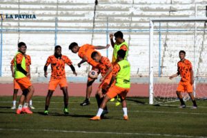 Oruro Royal Club afina detalles para recibir a Río San Juan Humi