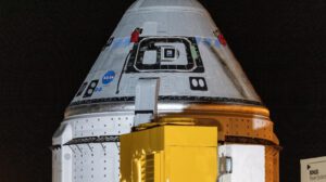 Incertidumbre en regreso de astronautas tras fallos en nave Starliner