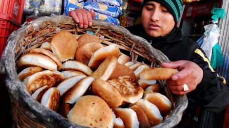 Falta de pan de batalla en El Alto