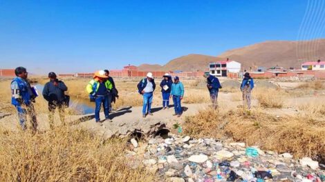 Conexiones clandestinas alcantarillado Oruro