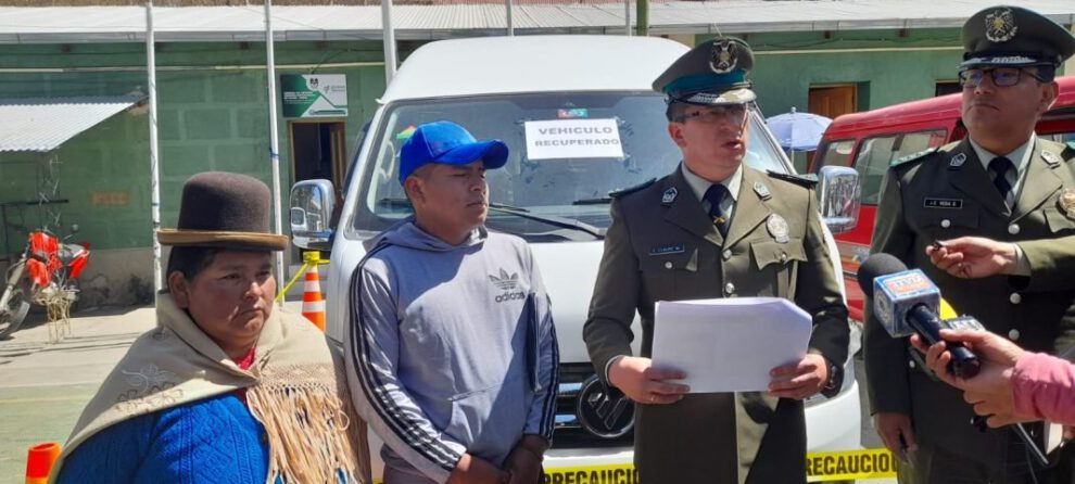 Diprove recupera vehículos robados y los entrega a sus dueños