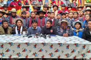 Congreso de Lauca Ñ para proclamar a Evo Morales como candidato presidencial