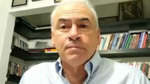El exministro Guido Áñez alerta sobre manipulación del calendario electoral en Bolivia