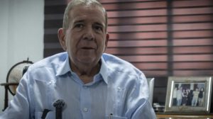 Edmundo González Urrutia pide a Maduro iniciar cambio democrático