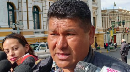 Ley de suspensión de elecciones primarias en Bolivia