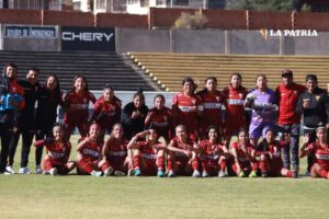 Liga Femenina de Fútbol entre Oriente Petrolero y Always Ready