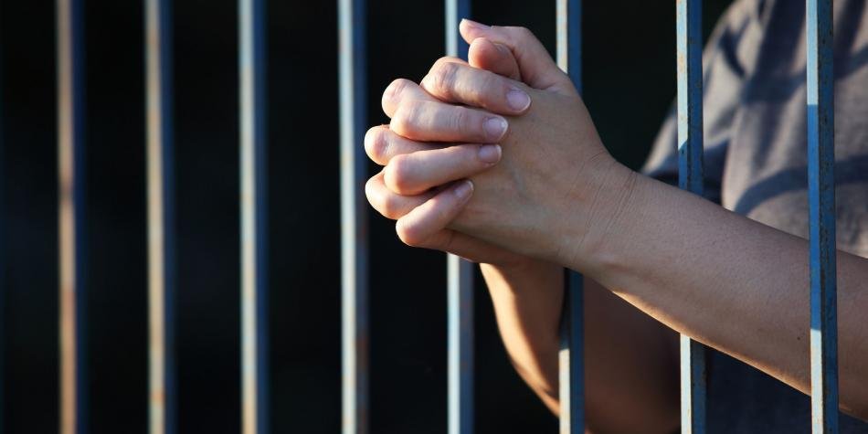 Alarmante situación de las reclusas en Bolivia