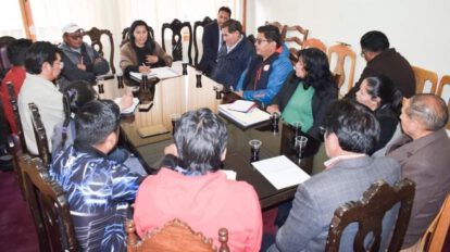 Dificultades en hospitales de Oruro