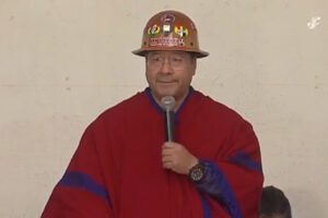 Luis Arce critica la política hidrocarburífera de Evo Morales