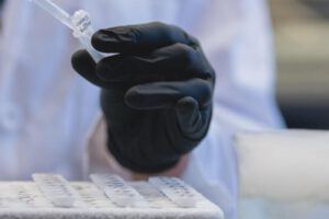 Fármaco contra el cáncer podría ser clave en tratamiento del Alzheimer