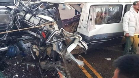 Choque en La Ciénega: un fallecido y ocho heridos tras colisión