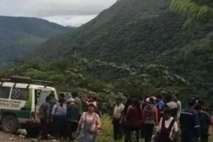 Agresión a funcionarios de la ANH en Guanay