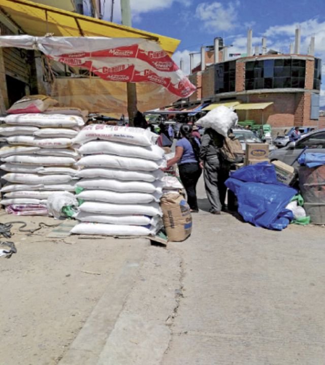 Decreto Supremo contra el contrabando de alimentos en fronteras