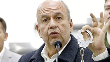 Arturo Murillo anuncia libro sobre verdades ocultas en Bolivia