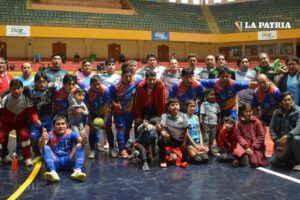 Deportivo Lora campeón en torneo nacional de fútbol de salón