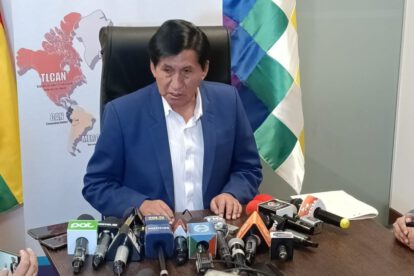 Referéndum en Bolivia solicitado por el senador Félix Ajpi